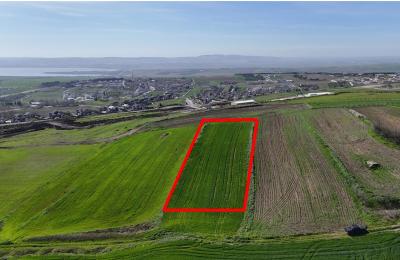 Büyükçekmece’de Tepe Konum – Yatırımlık Villa Arsası